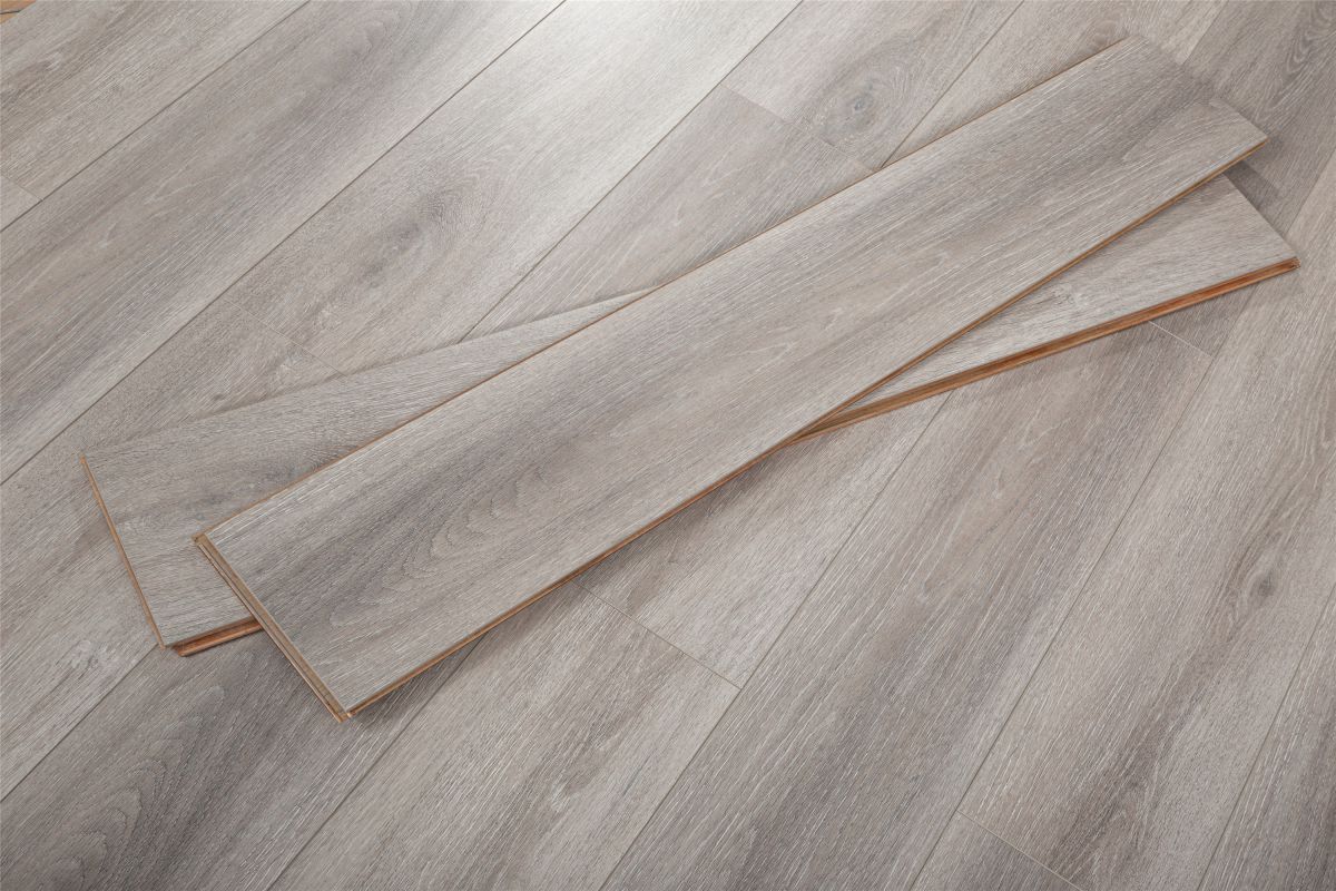 孤標(biāo)峻節(jié)